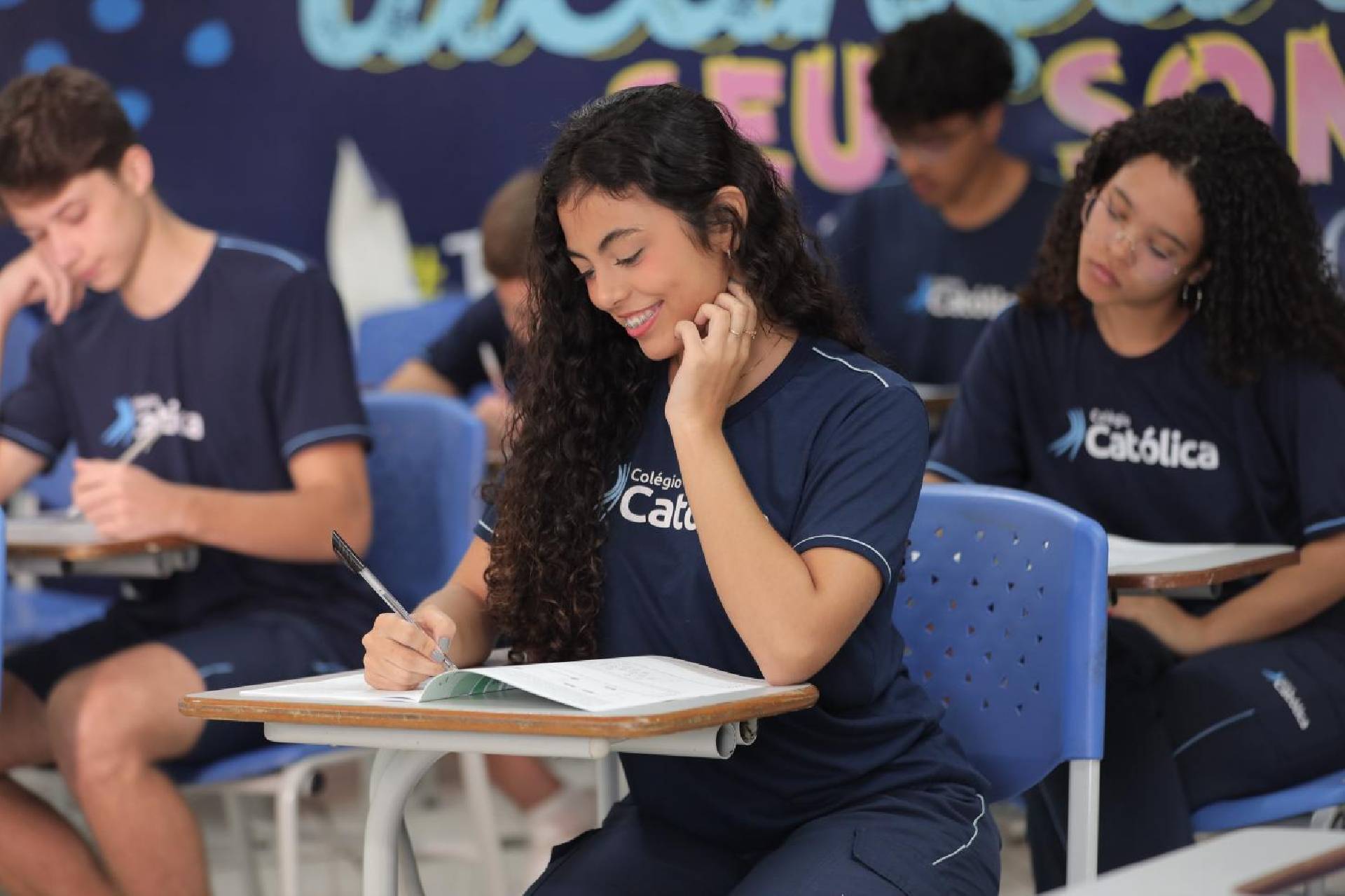 Colégios Católica Padre de Man e Católica Timóteo promovem a 3ª edição do Concurso Externo de Redação